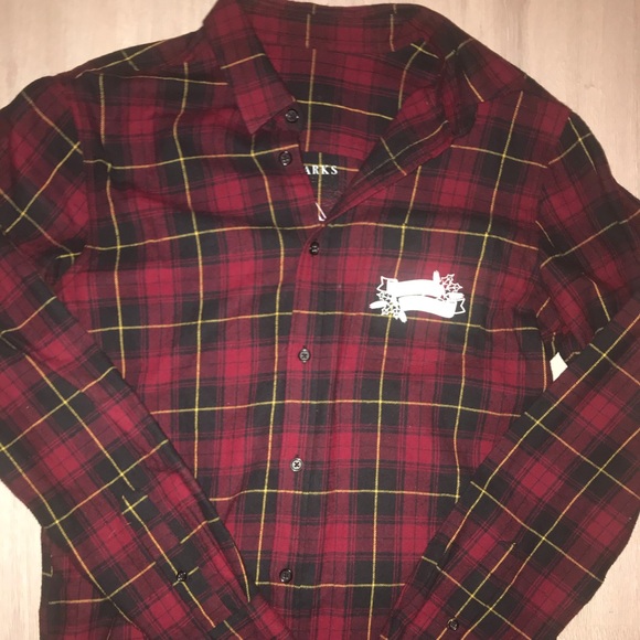 Ladies Graphic Button Up Plaid Size Md - Picture 2 of 6